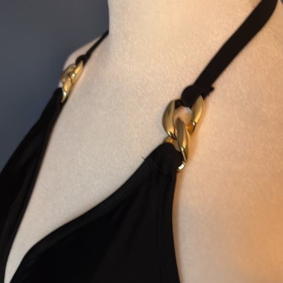 My Charmo - bikini top with gold metal chain detailing - Picture 4 of 8